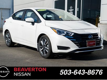 New 2025 Nissan Versa SV w/ Trunk Package