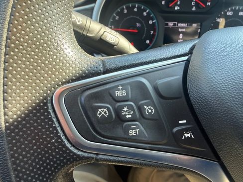 Used 2025 Chevrolet Malibu LT FWD image 22