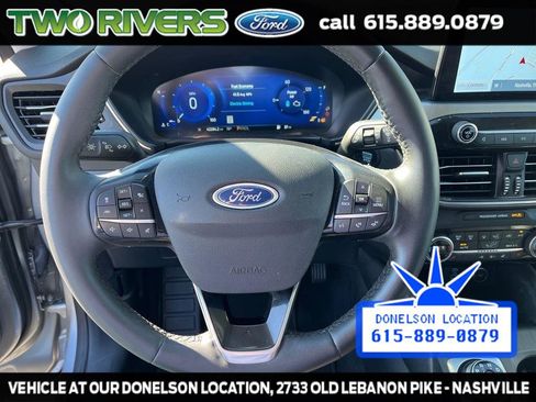 Used 2021 Ford Escape Titanium image 22