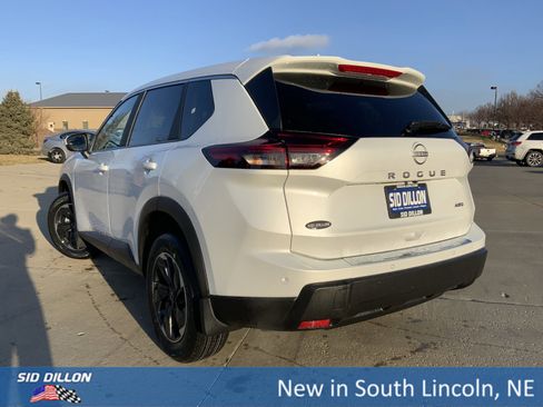 New 2026 Nissan Rogue SV image 3