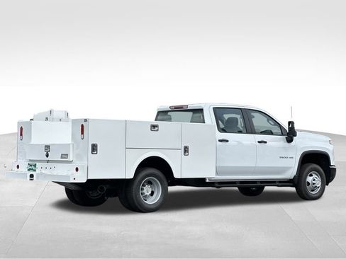New 2025 Chevrolet Silverado 3500 W/T image 11