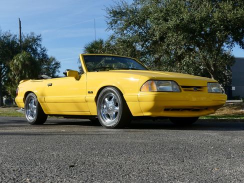Used 1993 Ford Mustang LX image 31