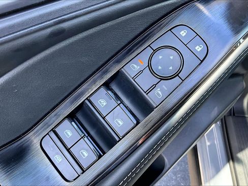 New 2026 Nissan Rogue SV image 19