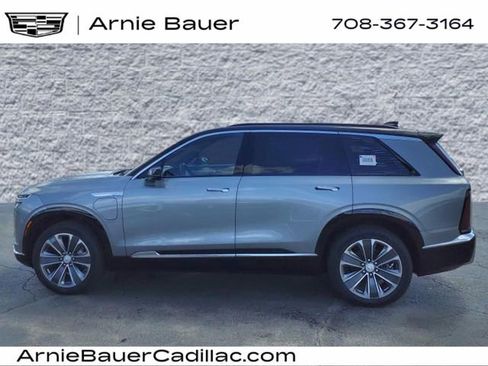 New 2026 Cadillac Vistiq Luxury image 11