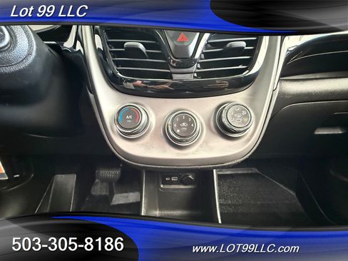 Used 2020 Chevrolet Spark LT FWD image 15