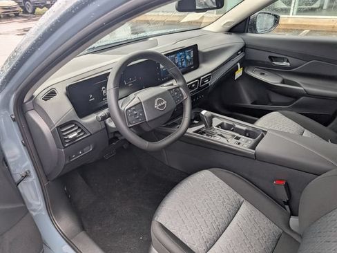 New 2026 Nissan Sentra SV w/ SV Convenience Package FWD image 14