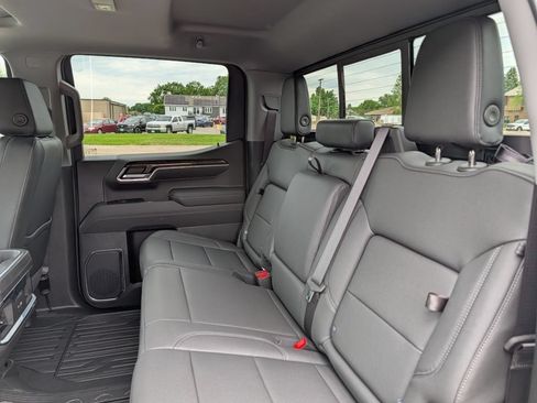 New 2026 GMC Sierra 1500 Elevation w/ Elevation Premium Package AWD/4WD image 39
