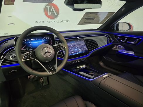 New 2026 Mercedes-Benz E 350 4MATIC Sedan image 14