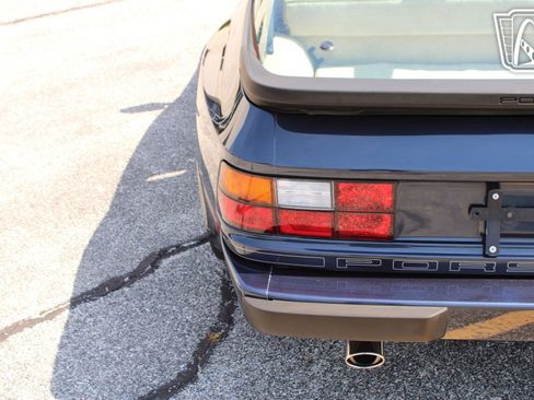 Used 1987 Porsche 944 S image 22