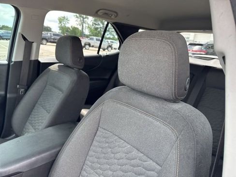 Used 2020 Chevrolet Equinox LT AWD/4WD image 13