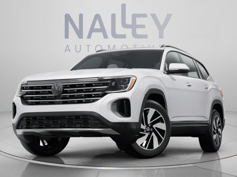 Used 2024 Volkswagen Atlas SE w/ Panoramic Sunroof Package AWD/4WD image 4