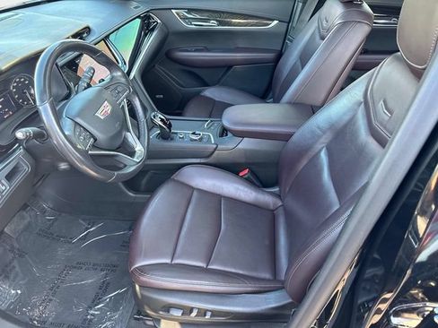 Used 2021 Cadillac XT6 Premium Luxury AWD/4WD image 21