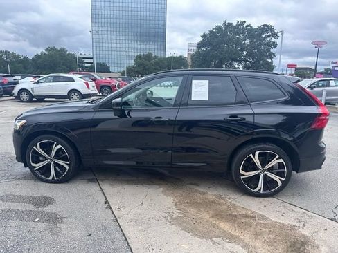 Used 2023 Volvo XC60 B5 Ultimate w/ Protection Package Premier FWD image 4