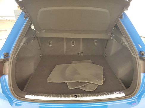 Used 2019 Audi Q3 2.0T Premium Plus image 35