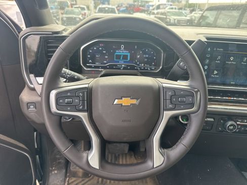 Used 2025 Chevrolet Silverado 2500 LT w/ All Star Edition image 3