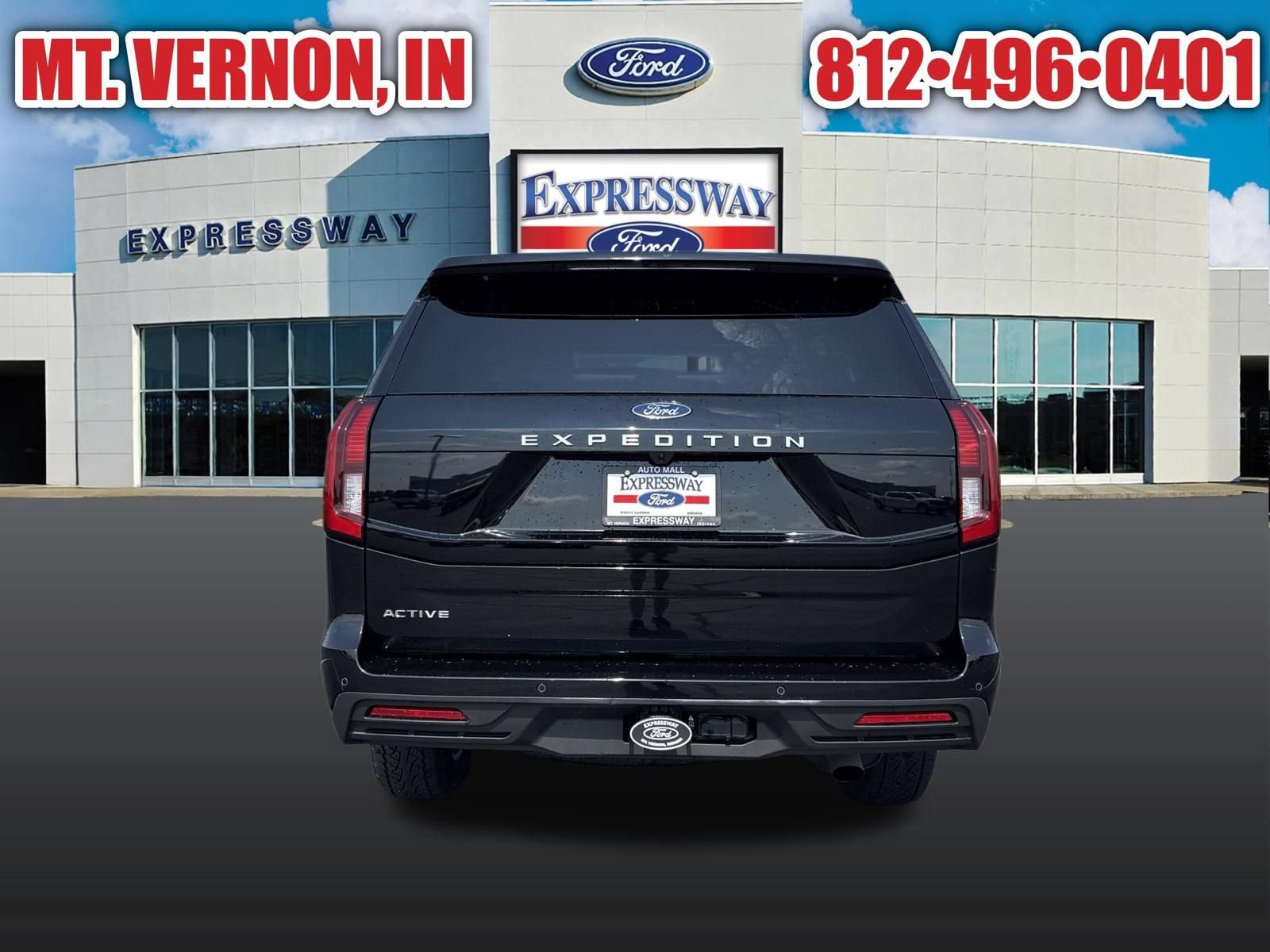 Used 2025 Ford Expedition Active AWD/4WD image 7