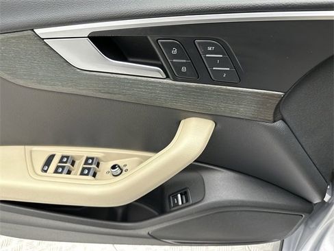 Used 2017 Audi A4 2.0T allroad Premium w/ Convenience Package image 13