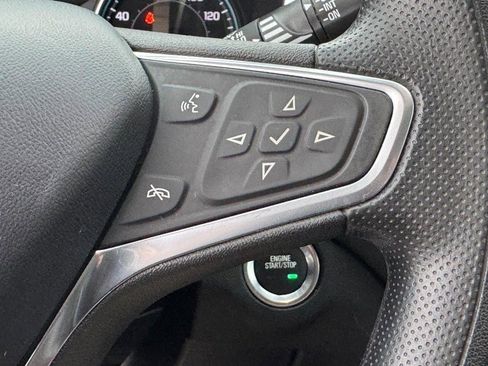 Used 2022 Chevrolet Equinox LT w/ LPO, Floor Liner Package image 19