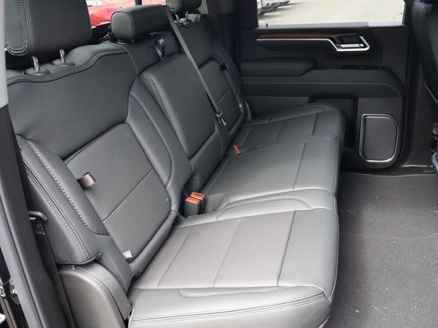 New 2026 GMC Sierra 2500 Denali w/ Denali Reserve Package image 25