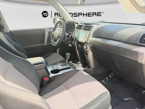 Used 2020 Toyota 4Runner 4WD image 34