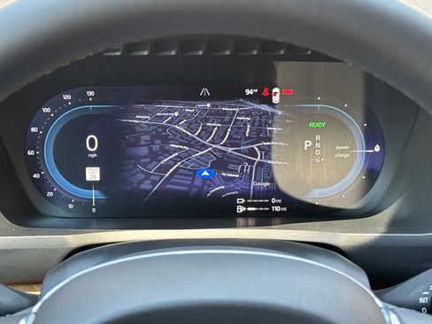 Certified 2023 Volvo XC90 T8 Plus image 32