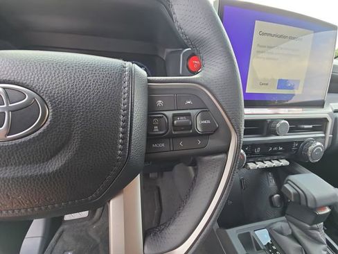 New 2026 Toyota 4Runner TRD Off-Road Premium AWD/4WD image 18