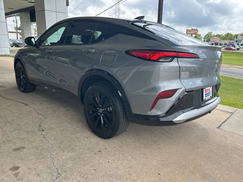 Used 2026 Buick Envista Sport Touring image 5