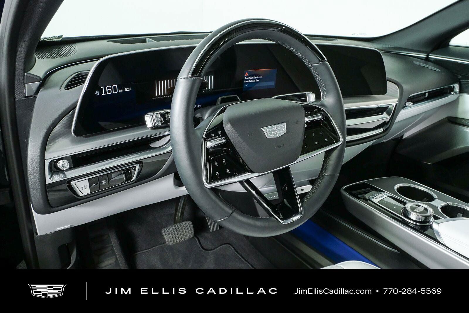 Used 2024 Cadillac Lyriq Sport AWD/4WD image 4