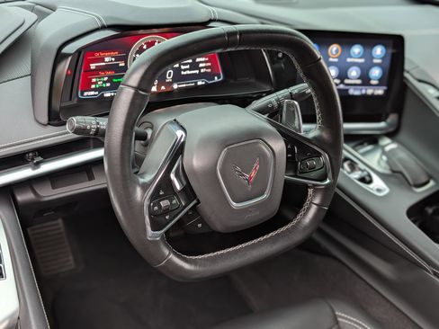 Used 2023 Chevrolet Corvette Stingray Coupe w/ Z51 Performance Package image 22