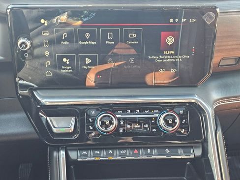 Used 2025 GMC Sierra 1500 Denali Ultimate image 14