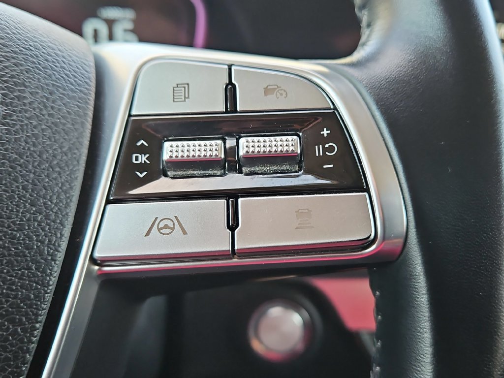 Used 2025 Kia Telluride S AWD/4WD image 22
