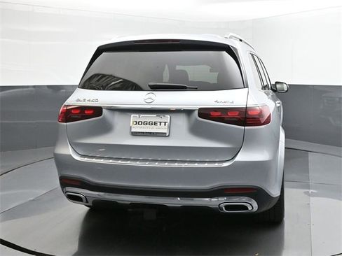 New 2025 Mercedes-Benz GLS 450 4MATIC image 11