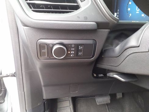 Used 2024 Ford Escape Active image 11