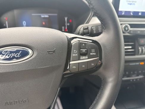 Used 2023 Ford Escape Active AWD/4WD image 17
