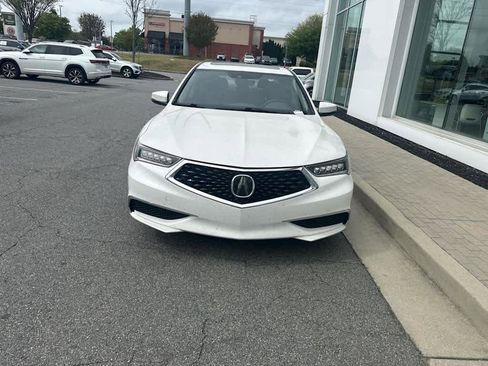 Used 2018 Acura TLX image 3