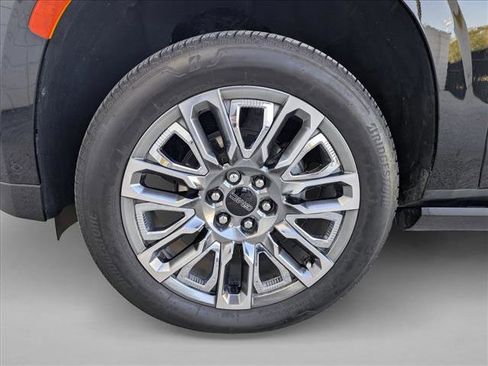 Used 2024 GMC Yukon Denali Ultimate image 28