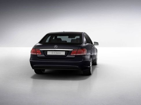 Used 2014 Mercedes-Benz E 350 Sedan image 23