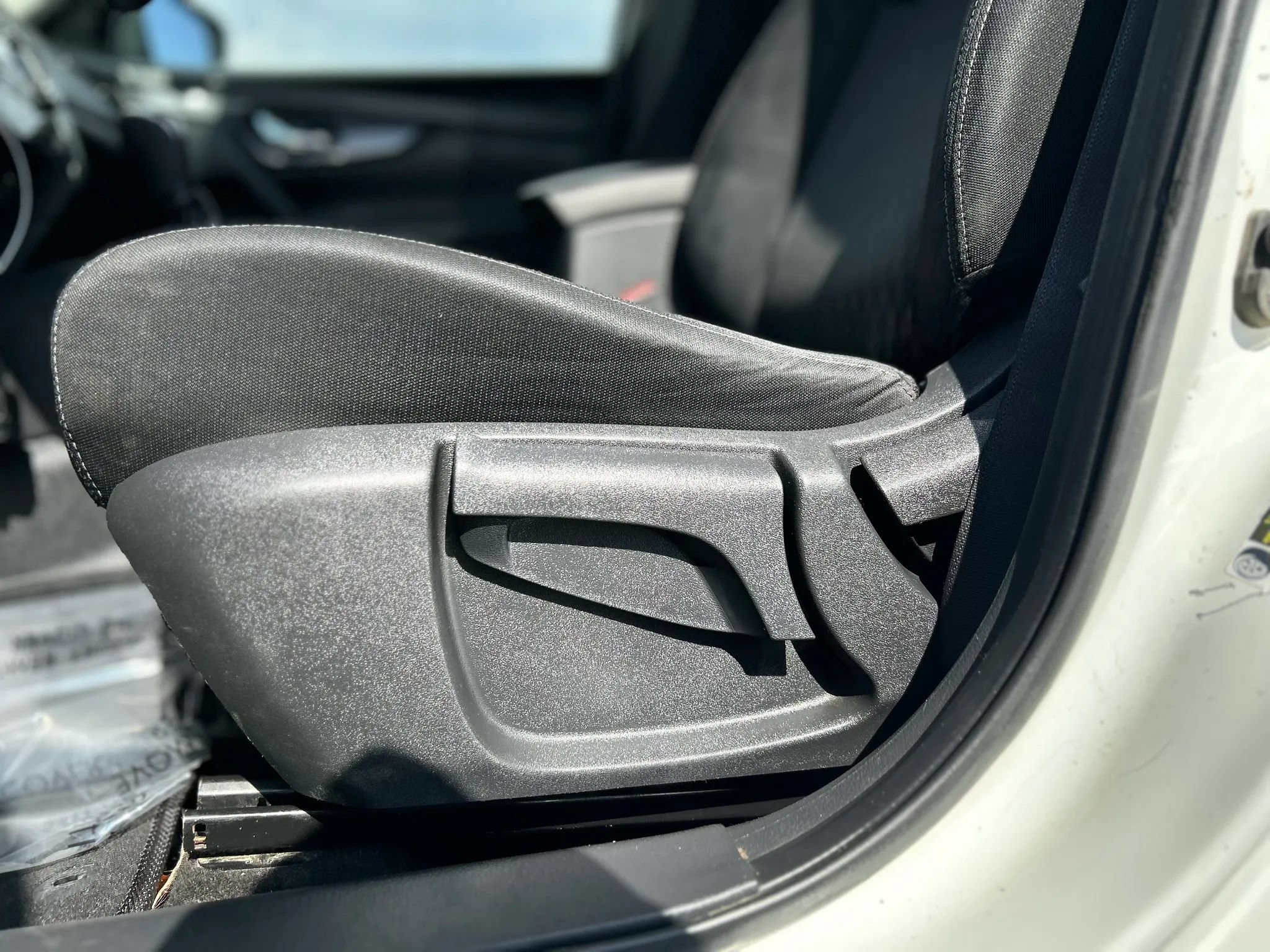 Used 2017 Nissan Rogue S AWD/4WD image 27