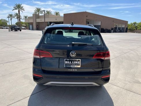Used 2024 Volkswagen Taos S FWD image 10