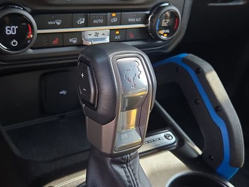 Used 2023 Ford Bronco Outer Banks w/ Sasquatch Package AWD/4WD image 14