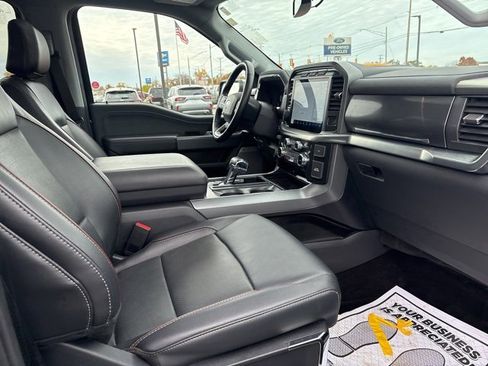 Used 2022 Ford F150 Lariat w/ Equipment Group 502A High image 13