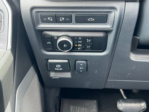 Used 2023 Ford F150 Raptor AWD/4WD image 36