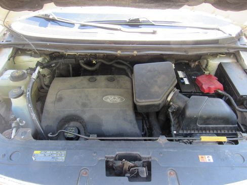 Used 2013 Ford Edge SEL AWD/4WD image 10