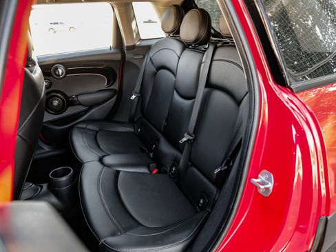 Used 2015 MINI Cooper S image 35