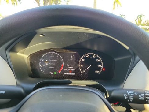 Used 2026 Honda HR-V LX image 17