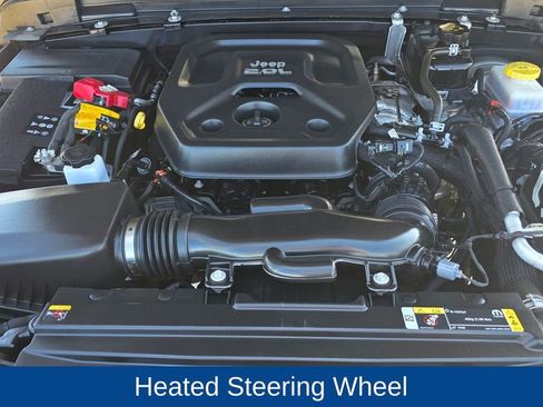 Certified 2022 Jeep Wrangler Unlimited Sahara w/ Cold Weather Group image 12