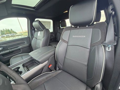 New 2026 RAM 2500 Laramie w/ Night Edition AWD/4WD image 25