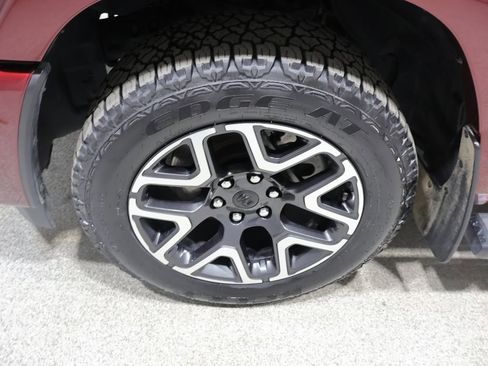 Used 2025 RAM 1500 Laramie w/ Sport Appearance Package AWD/4WD image 10