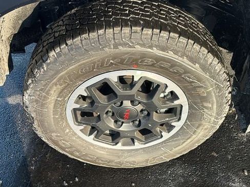 New 2025 Toyota Tacoma TRD Off-Road image 36