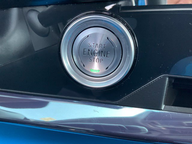 Used 2023 Chevrolet Corvette Stingray Premium Conv w/ Z51 Performance Package RWD image 19